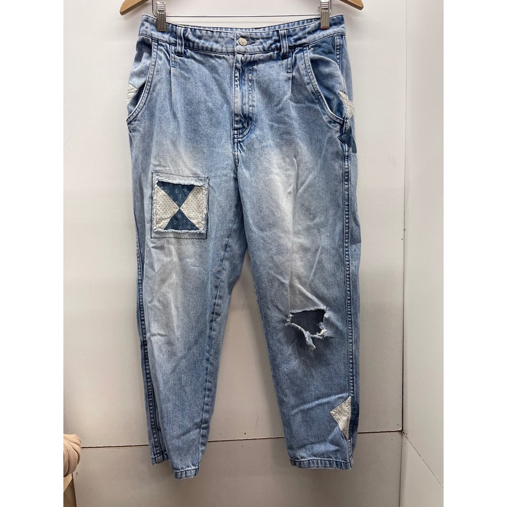 Free People We The Free Patchwork Star Distressed Tapered Jeans Light Wash 28